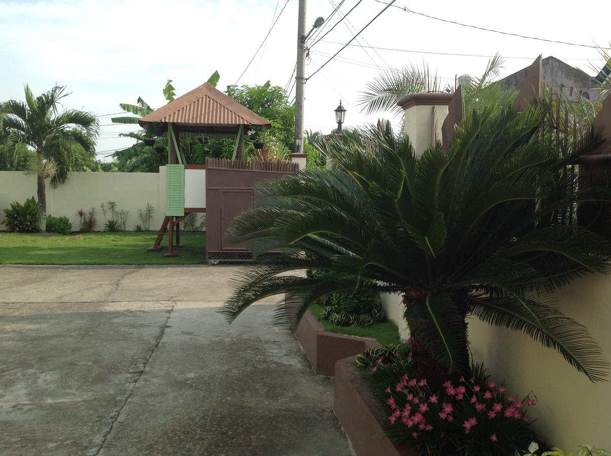 Danel Pensionne House Tacloban Exteriér fotografie